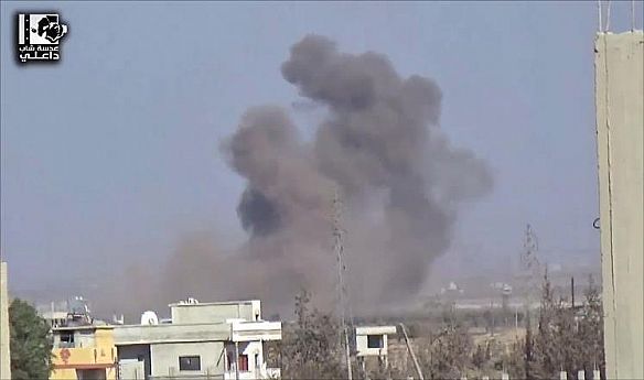 سوريا..قصف للنظام بالغوطة ودرعا وتفجير يستهدف المعارضة