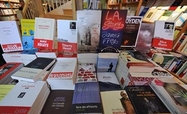 قبل أن ينتهي الربيع.. اقرأ هذه الكتب