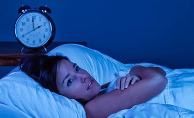 هل تعاني من الأرق؟ ربما يكون الهواء ملوثاً