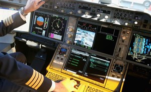 ماذا يفعل الطيارون خلال الرحلات الجوية الطويلة؟