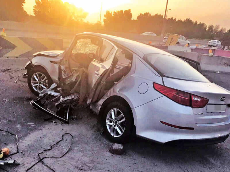 وفاة طفلين ومواطنين في ثلاثة حوادث مرور