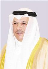 وزير الداخلية يُعيد 13 ضابطاً إلى الخدمة