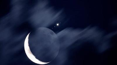 اليوم.. دولتان عربيتان تحتفلان بـ #عيد_الفطر_المبارك