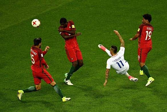 #تشيلي يعبر #البرتغال ويتأهل لنهائي كأس القارات