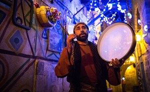 المسيحي الذي يوقظ المسلمين على سحورهم منذ 14 عاماً