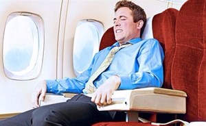 6 طرق للتخلص من رهاب السفر بالطائرة