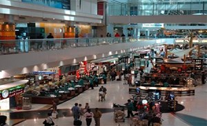 الهاتف الذكي بدل جواز السفر.. في مطار #دبي!