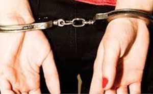 معلمة تقتل طفلة بطريقة غريبة ..وبسبب بسيط جداً