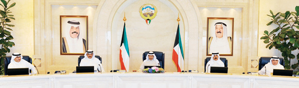 مجلس الوزراء: تكويت المهن في «الخاص»