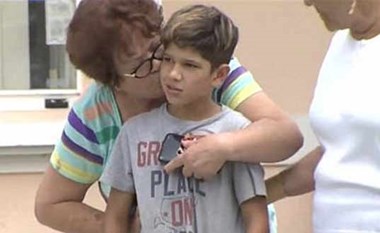 بالصور.. بعدما فقدوا ابنهم… لن تصدّقوا أين عثروا عليه!