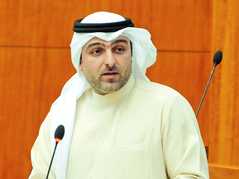 أبل: أصحاب البيوت الحكومية في الأحمدي استنفدوا حق الرعاية السكنية ولا يجوز الحصول عليها ثانية