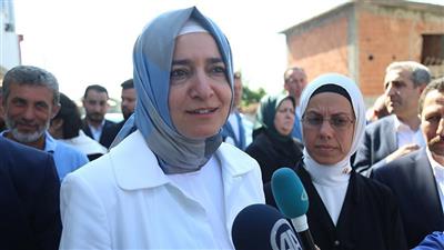 وزيرة تركية تتعهد بمتابعة الإجراءات القضائية المتعلقة بقتل السورية «الرحمون»