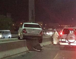 إصابة مواطن إثر حادث مروري مروع على «السادس»