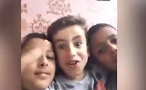 فيديو مروع ..فشل في الاعتداء على طفل بسبب صراخه.. وهكذا عاقبه بطريقة وحشية!