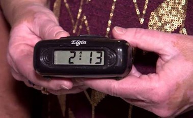 بالصور.. منبه “عجيب” ظل يرنّ طيلة 13 عاماً