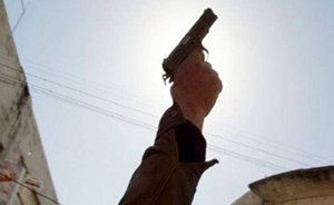 حادث مروّع ..أطلق الرصاص احتفالاً بنجاح ابنه فقتله