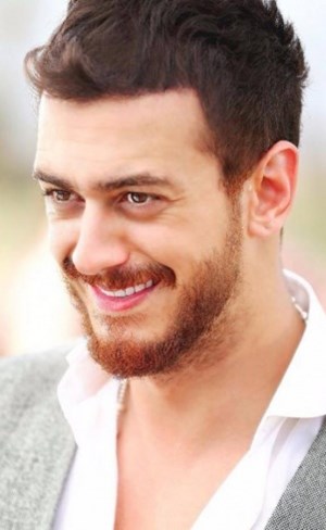 هل يدخل سعد المجرد القفص الذهبي قريباً؟ إكتشفوا جنسية حبيبته