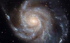 دراسة: البشر مهاجرون من مجرات بعيدة