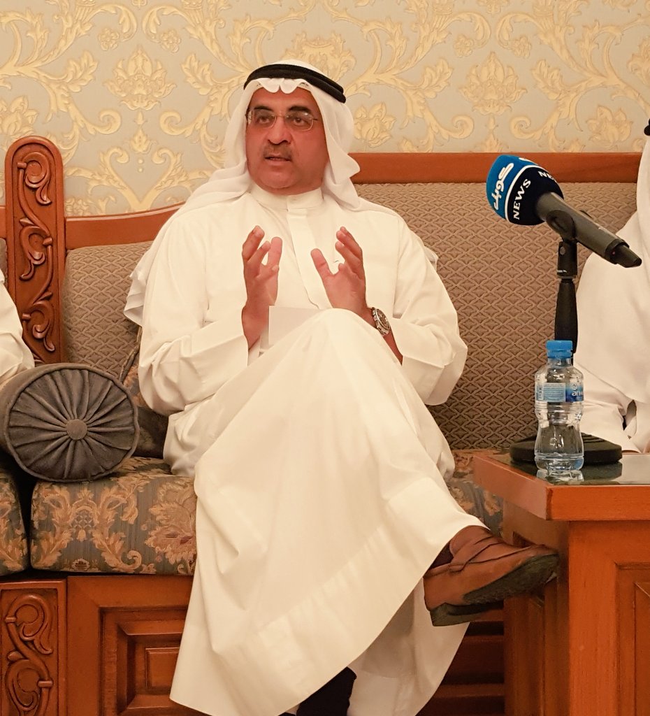 فيديو من ديوان #الدويلة:النائب ووزير التعليم السابق الدكتور احمد المليفي يكشف خفايا  #الازمة_الخليجية