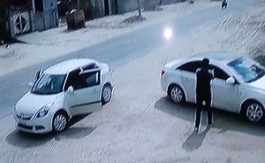 بالفيديو.. لحظة اغتيال رجل أعمال هندي على يد أفراد عصابة
