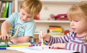 أول حضانة ديمقراطية بألمانيا..التصويت على كل شئ من الأكل إلى تغيير الحفاضات