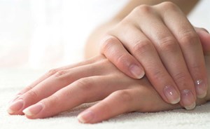 هل تصدق.. قبضة يدك تحذرك من 7 مشكلات صحية؟