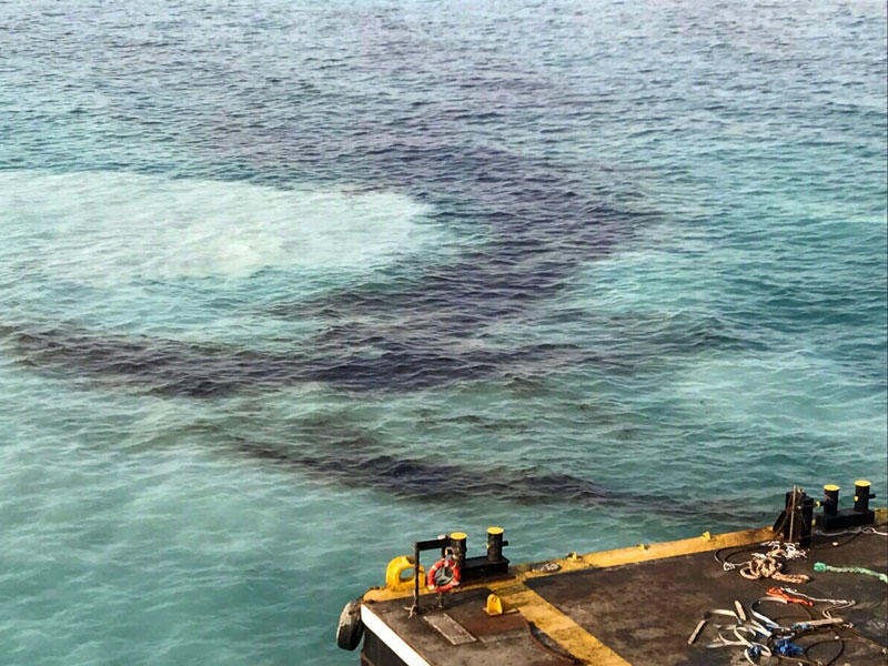 المرزوق: بقعة الزيت في الزور أتت من خارح المياه الإقليمية