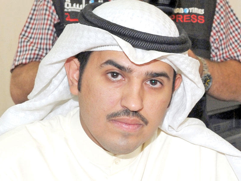 الدوسري: التعاون مع الحكومة مرتبط بالإصلاح