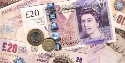 الإسترليني يهبط لأدنى مستوياته في 10 أيام مقابل الدولار