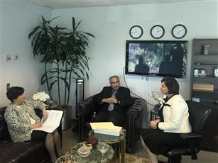 الوزير الفارس يزور المكتب الثقافي في واشنطن