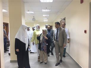 في زيارة مفاجئة.. وزير الصحة يتفقد سير العمل في مستشفى الولادة