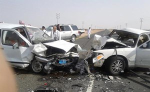 سعودية تتعرض لحادث مروري أثناء قيادتها السيارة بجدة ومصرع مرافقها