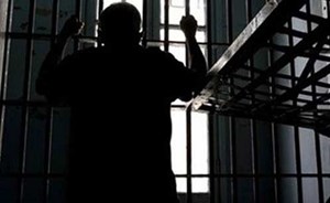 الإمارات.. انتقم من زوجته وعشيقها بأبشع الطرق