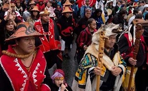 كندا تدفع الملايين لإغلاق قضية “التبني القسري”