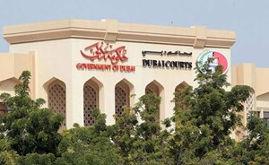 الإمارات.. عامل نظافة يقتل صديقته لإصرارها على الحديث معه