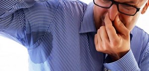 إحذر رائحة إبطيك مؤشر على صحتك