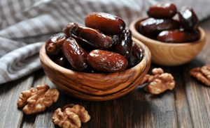 هذه الفاكهة هي سر الوقاية من أزمات القلب وأمراض أخرى