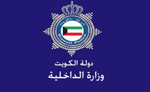 حدث يلقي بنفسه من مركبة خليجي لتجنب الافتراس بالسكين