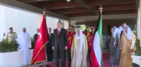 الرئيس التركي رجب طيب اردوغان يغادر البلاد متوجها إلى #قطر