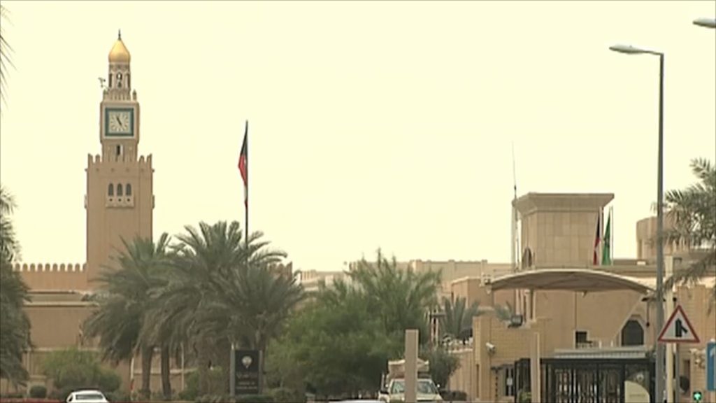 الخارجية: #الكويت خارج منطقة الخطر في أمن المطار