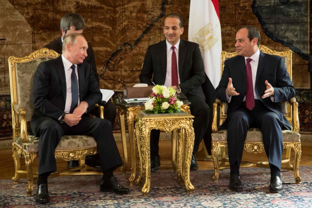 الرئيس السيسي: حتمية الحفاظ على الوضع القانوني والتاريخي للقدس