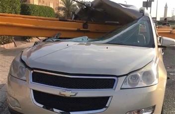 رافعة «كرين» تصطدم برباعية الدفع