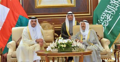 أمير #قطر: نأمل أن تسهم #القمة_الخليجية في المحافظة على أمن واستقرار المنطقة