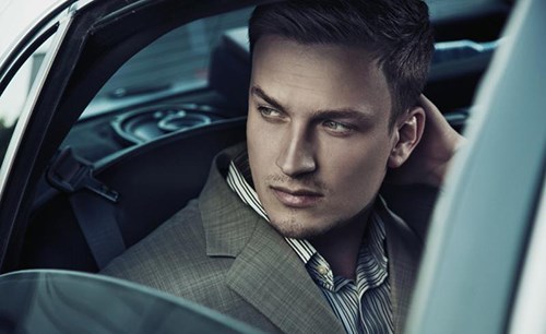 5 علامات بوجهك تشير لنقص فيتامينات محددة.. انتبه لها