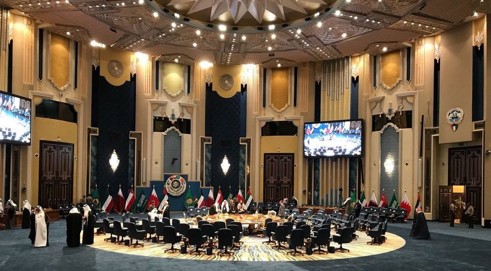 سمو الأمير: سنواصل بفضل حكمة إخواني قادة دول المجلس التهدئة في مواجهة الخلاف الأخير #القمة_الخليجية