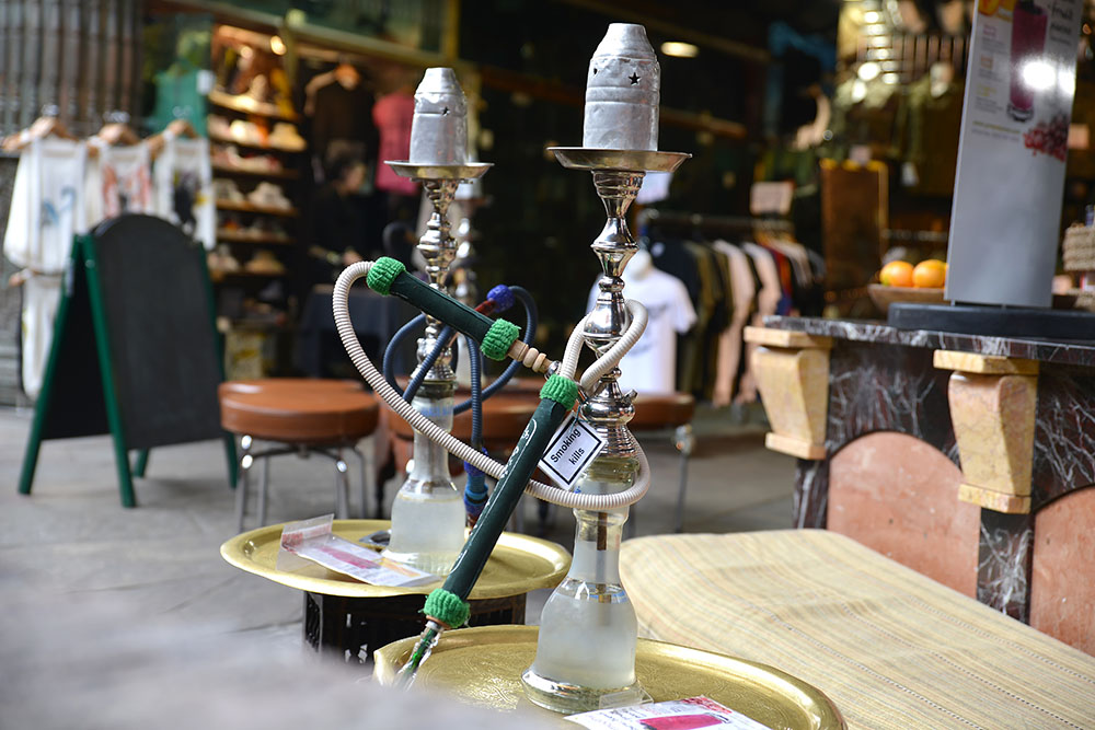 أضرار الشيشة لا تحصى…منها #الغثيان و #السعال و #الجفاف