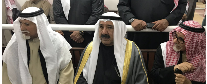 وزير الدفاع الشيخ ناصر صباح الأحمد الصباح يتقدم المشيعين للطالب الضابط بمقبرة الصليبيخات
