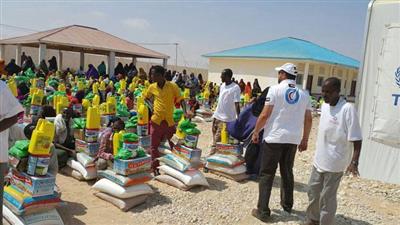 الهلال الأحمر يوزع مساعدات إغاثية لمواجهة المجاعة في جنوب السودان