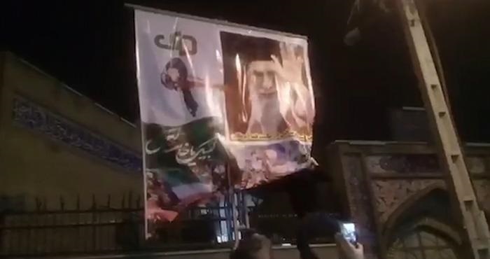 #إيران.. المظاهرات تتواصل لليوم السابع وسط مطالب بإسقاط نظام ولاية الفقيه