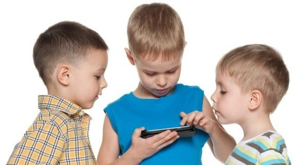 7 نصائح تضع هاتف طفلك تحت الحماية والمراقبة